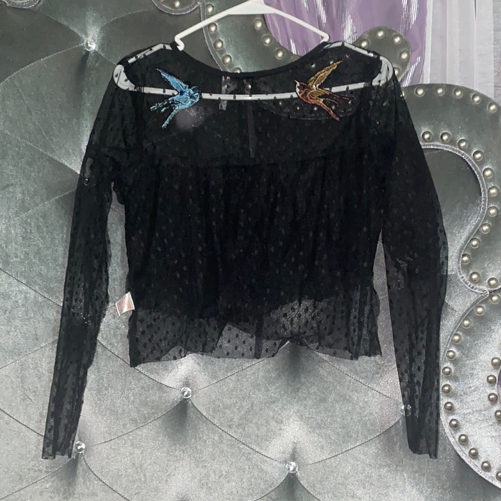 Lace crop